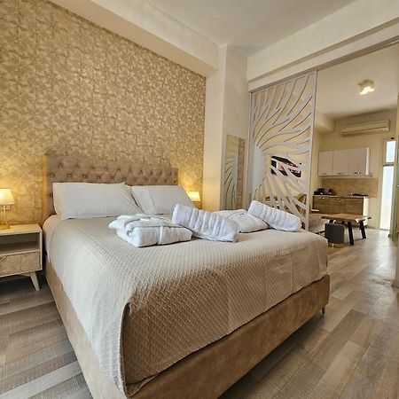 Rhodes City Golden City Center Suites المظهر الخارجي الصورة