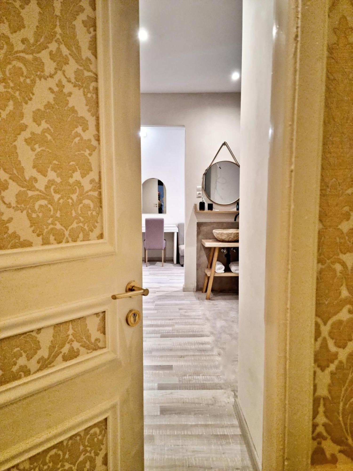 Rhodes City Golden City Center Suites المظهر الخارجي الصورة