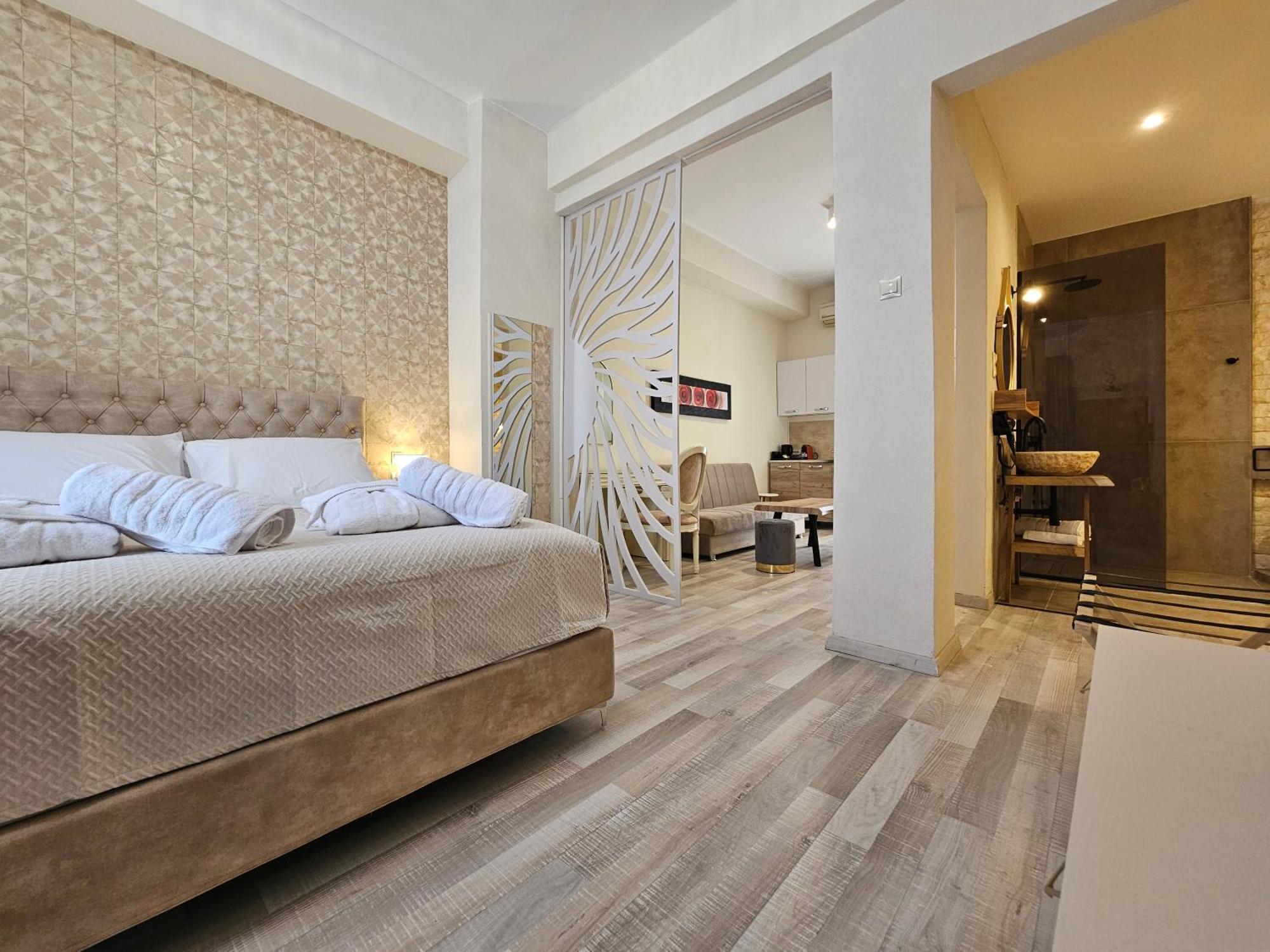 Rhodes City Golden City Center Suites المظهر الخارجي الصورة