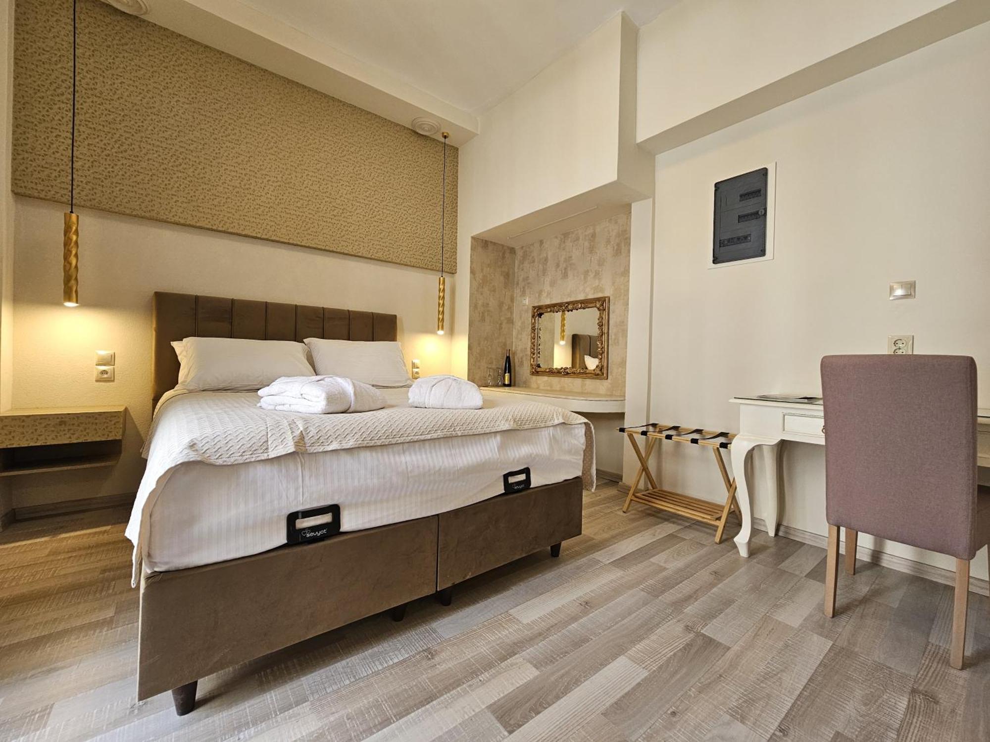 Rhodes City Golden City Center Suites المظهر الخارجي الصورة