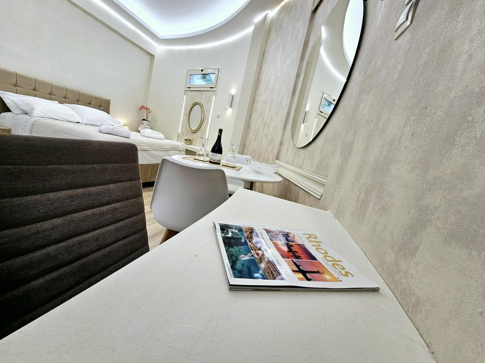 Rhodes City Golden City Center Suites المظهر الخارجي الصورة