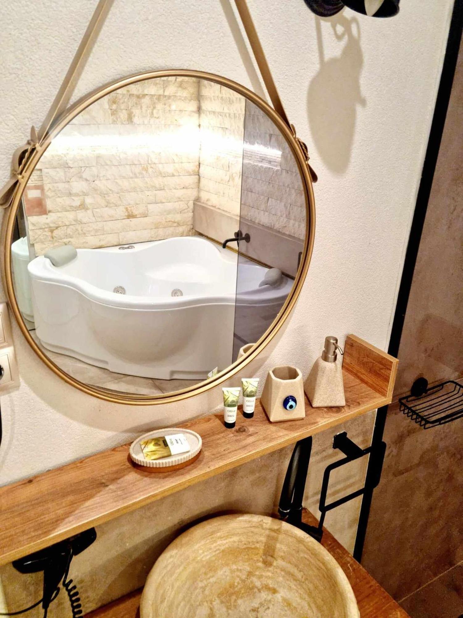 Rhodes City Golden City Center Suites المظهر الخارجي الصورة