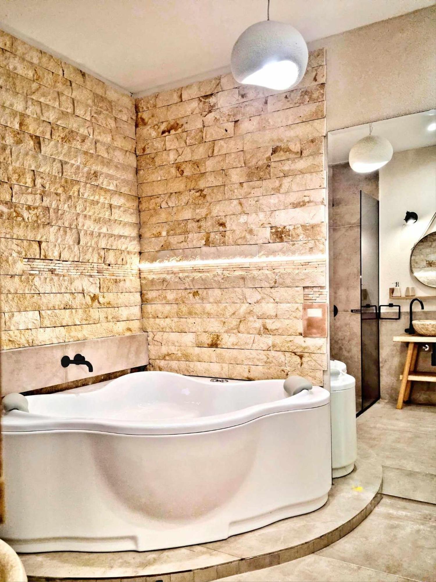 Rhodes City Golden City Center Suites المظهر الخارجي الصورة