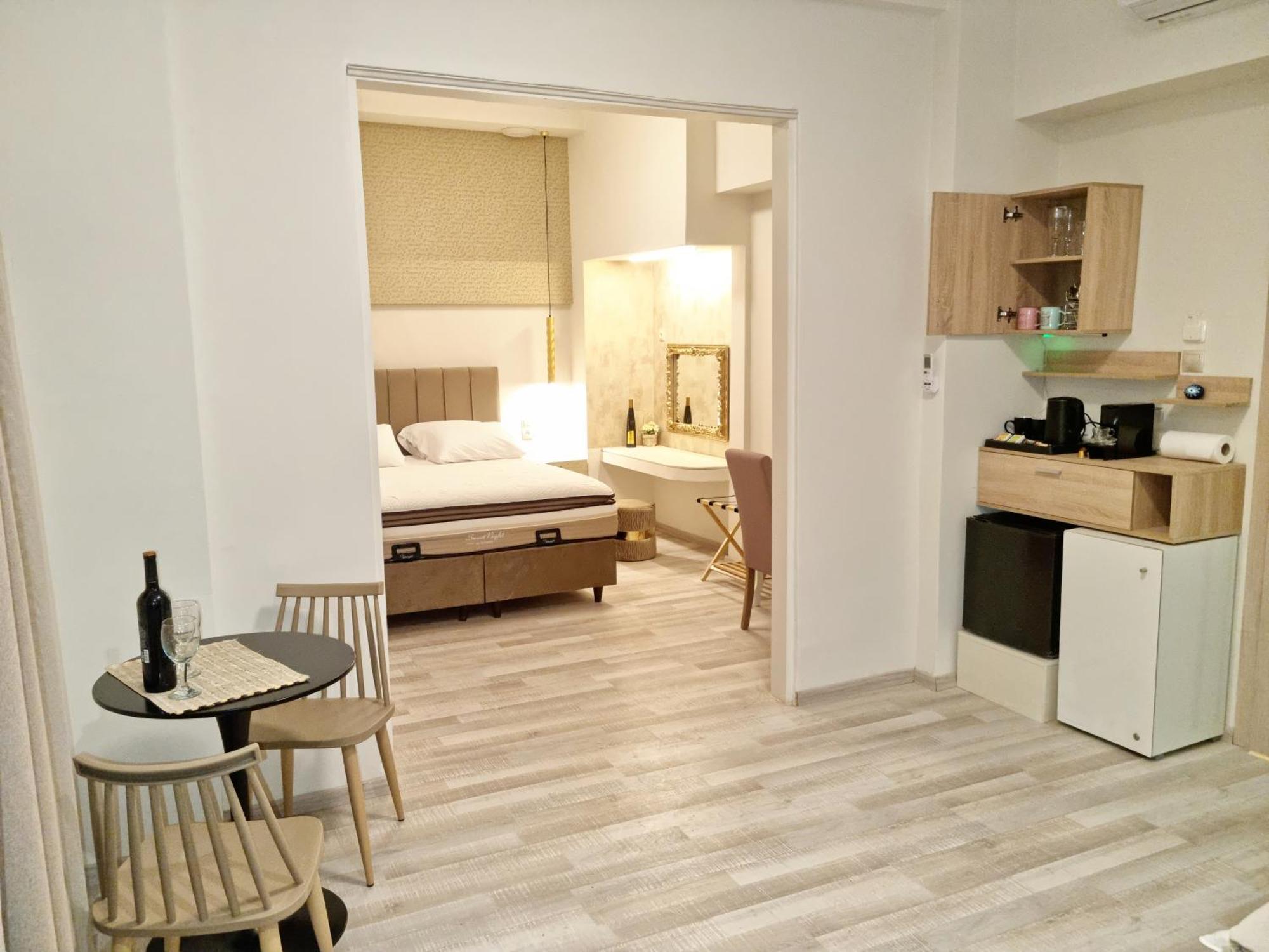 Rhodes City Golden City Center Suites المظهر الخارجي الصورة